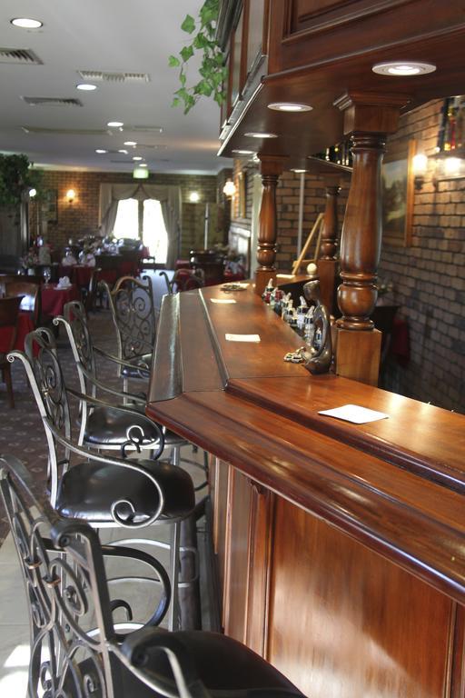 Overlander Homestead Motel Roma Εξωτερικό φωτογραφία
